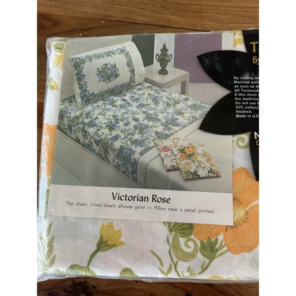 Vintage Tastemaker by Mohawk No-Iron Muslin Fitted Sheet Victorian Rose